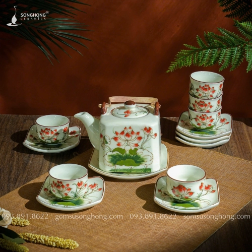 Bộ Trà (Ấm Chén) Vẽ Hoa Sen Đỏ 500ml - Mẫu 4