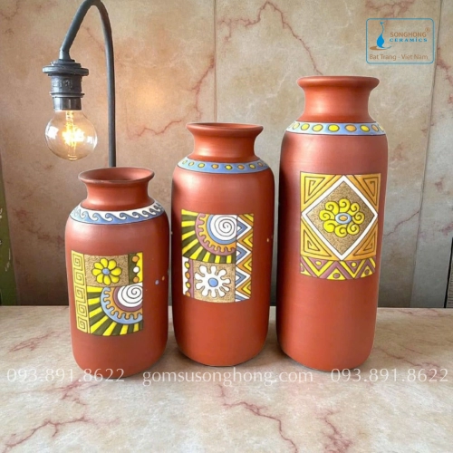 Bình Hoa Gốm Đất Đỏ Khắc Màu Nổi - Mẫu 5