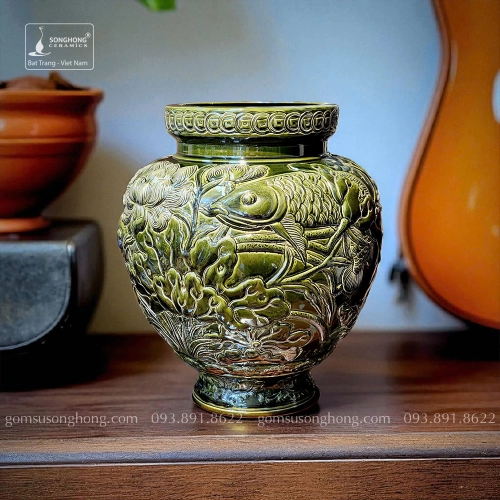 Bình Hoa Gốm Men Hoàng Thổ Xanh Khắc Nổi Sen Cá - Mẫu 2