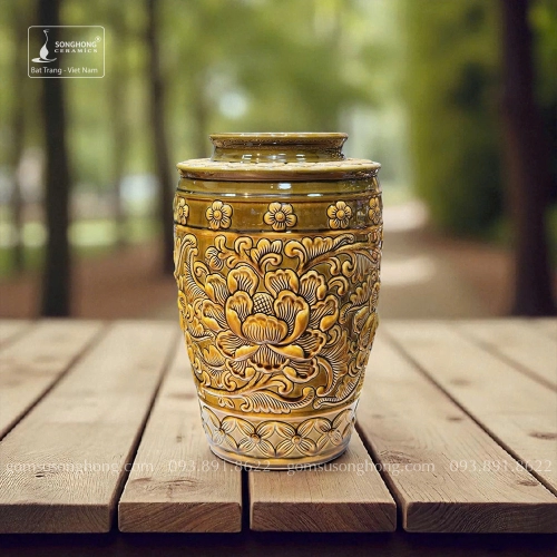 Bình Hoa Gốm Khắc Hoa Phù Dung Men Hoàng Thổ - Mẫu 3
