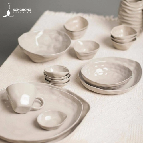 Bộ Bát Đĩa Nặn Tay - Màu Trắng Sữa