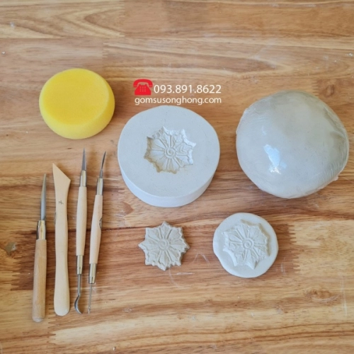 Khuôn In Gốm Hình Bông Tuyết